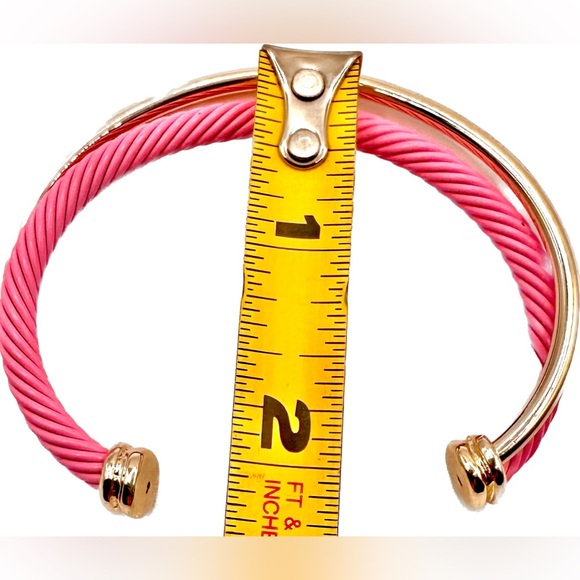 NWOT Beautiful Barbie Pink & Gold Tone Metal Cuff Double Twisted Bracelet - Picture 3 of 4